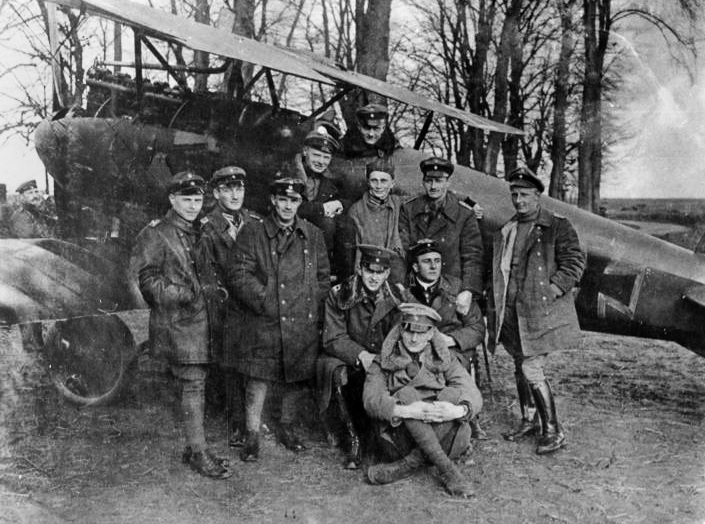 Group photograph of Jagdstaffel 11 including Richthofen